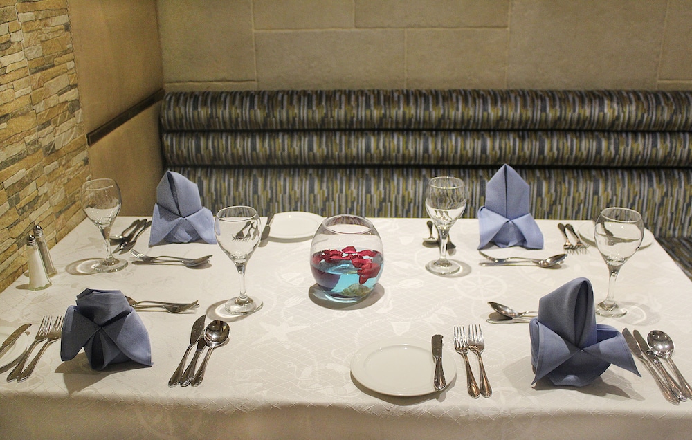 فندق سويس انترناشونال الحمراء الدمام(Swiss International Al Hamra Hotel Dammam) 17/20