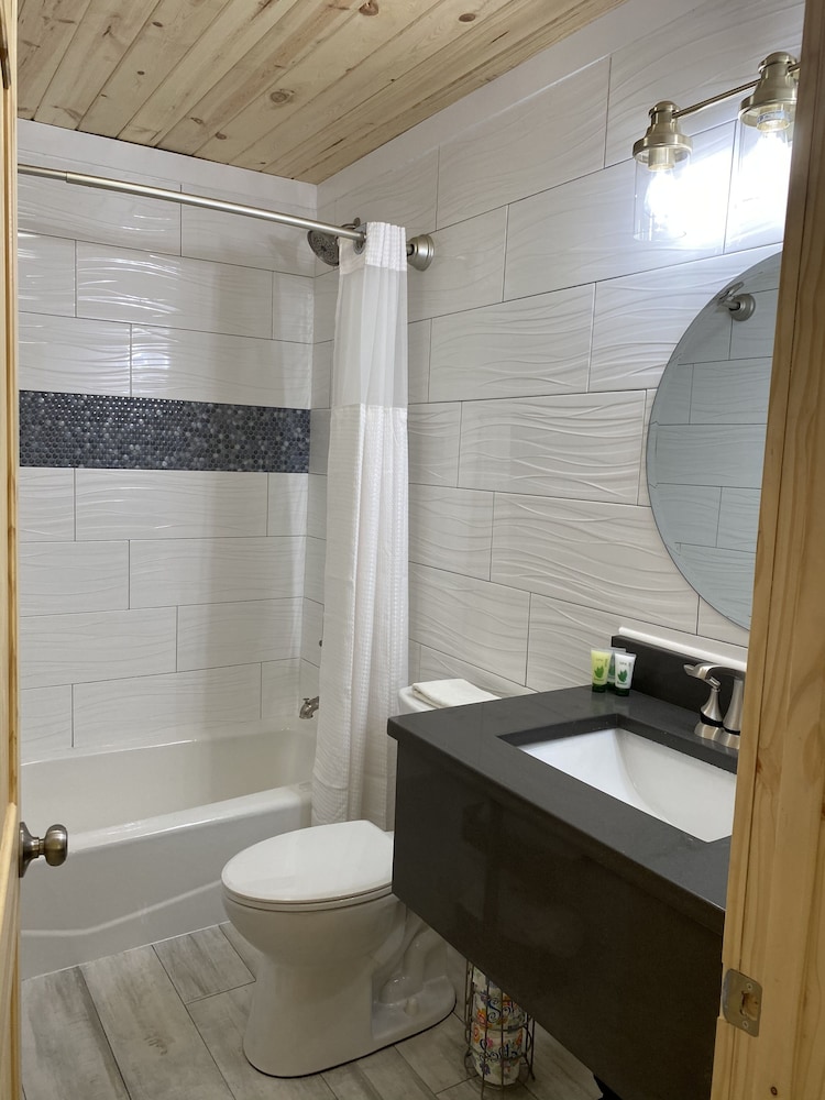 Gulf Coast Inn 37/50