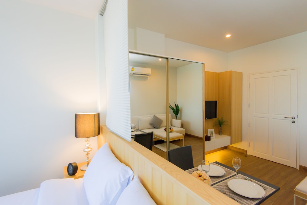 HILL MYNA CONDOTEL 23/56