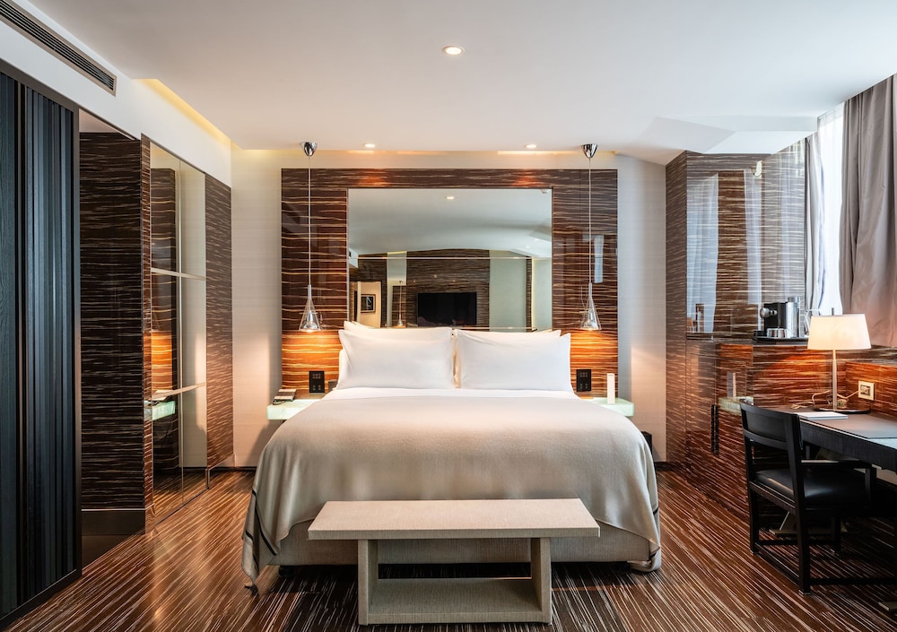 Zen, Garden, Suite, King Bed