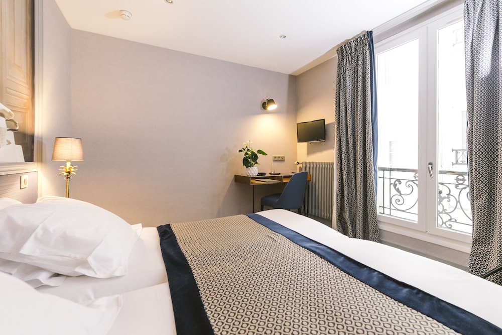 Hotel Saint Christophe 26/68