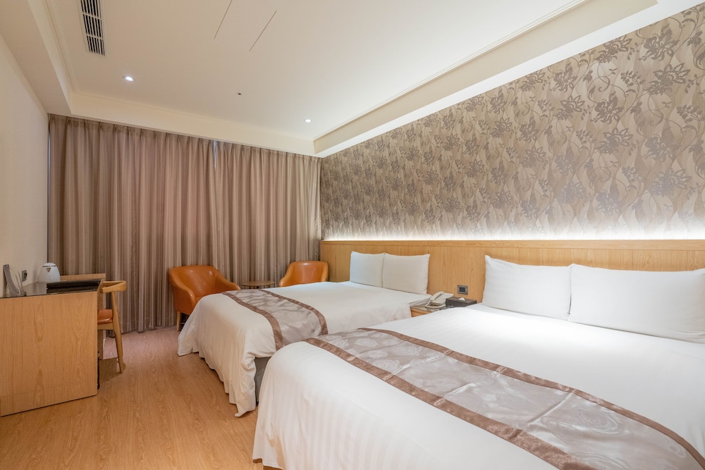 He Ti Hotel 16/50