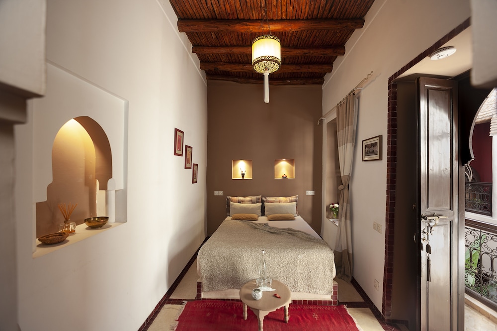 Riad Boussa 10/30