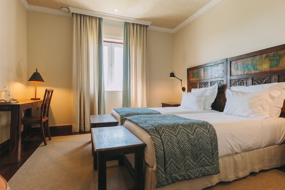 The Manor House Celeiros 24/75