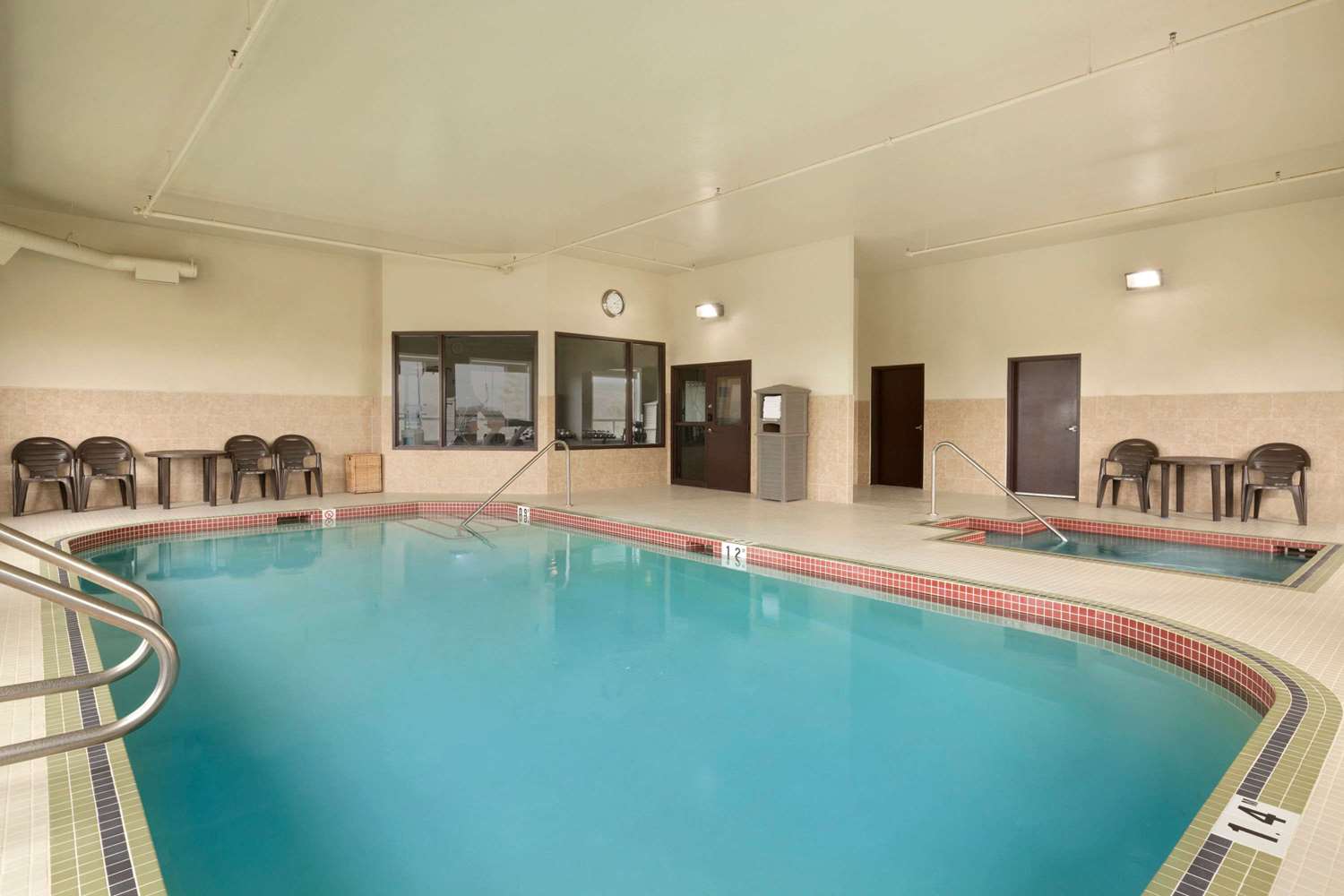 Days Inn By Wyndham Innisfail 7/13