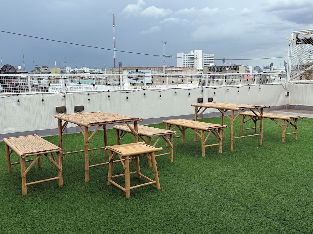 Baan Nampetch Hostel 44/50