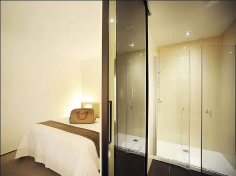 Air Rooms Madrid Airport By Premium Traveller 14/53