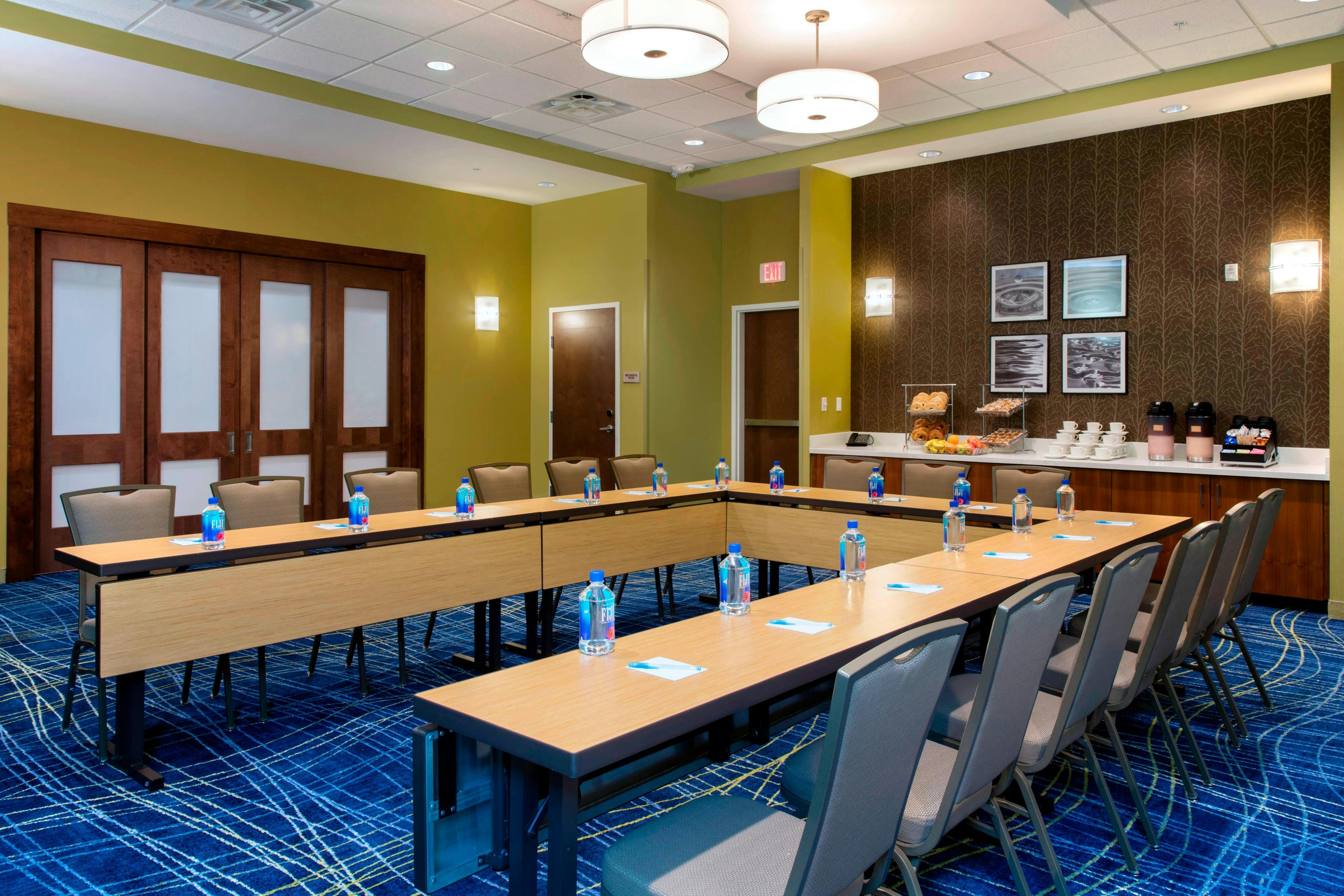 SpringHill Suites by Marriott Orlando at Flamingo Crossings Town Center/Western Entrance 8/14
