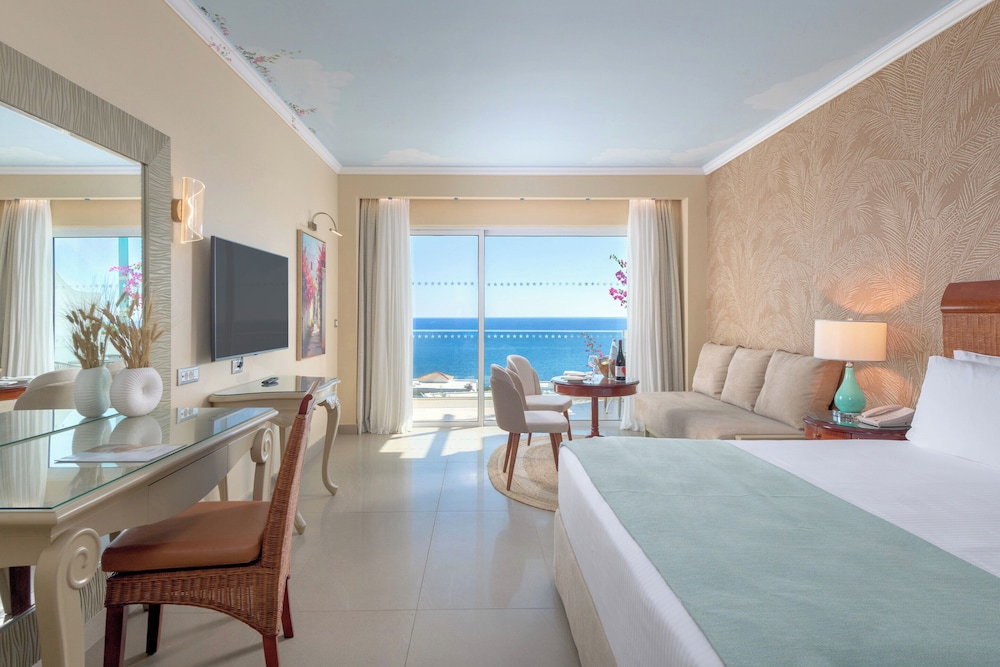 Deluxe Room Sea View