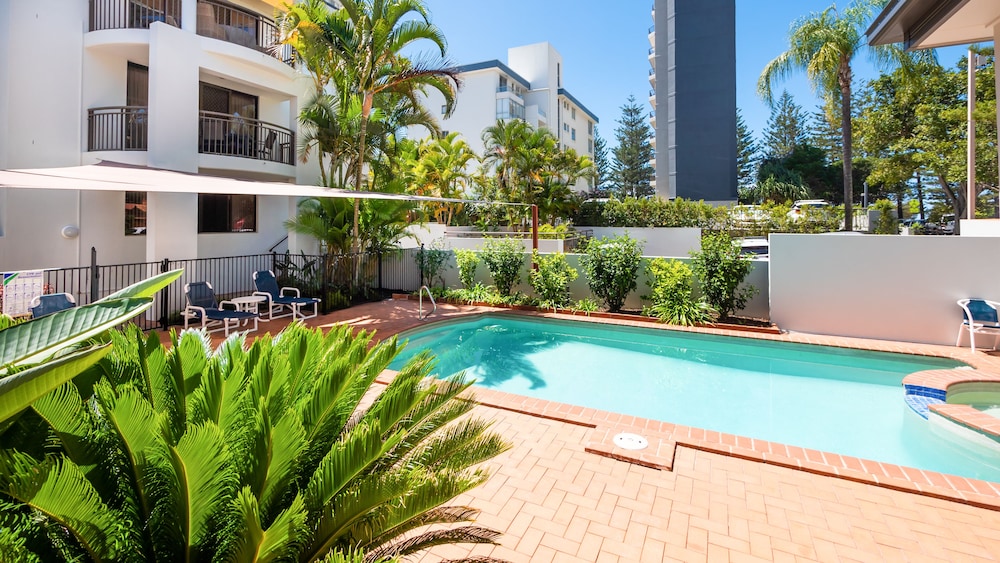 Burleigh On the Beach Apartments 54/62