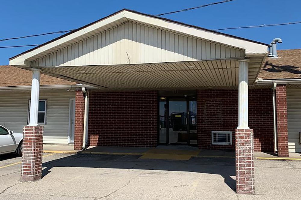 Motel6 Cameron, MO 25/29
