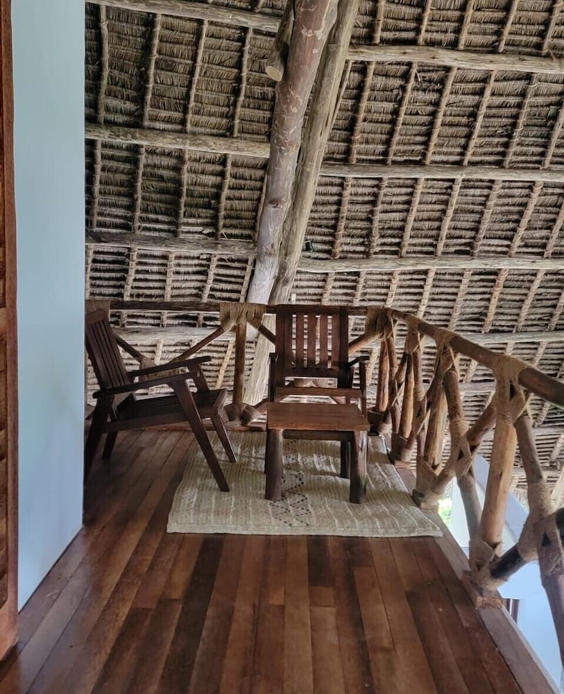 Unguja Lodge 27/50