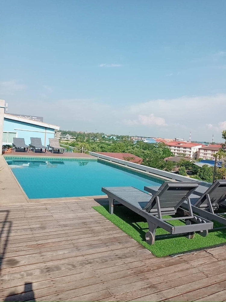Ananya Residence Service Apartment 61/65