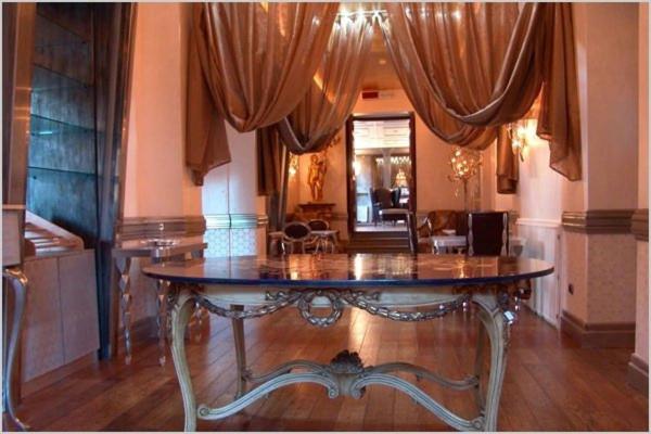 Hotel Sant Apos Anselmo 54/73