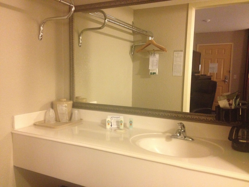 Quality Inn Duncan HWY 81 10/42