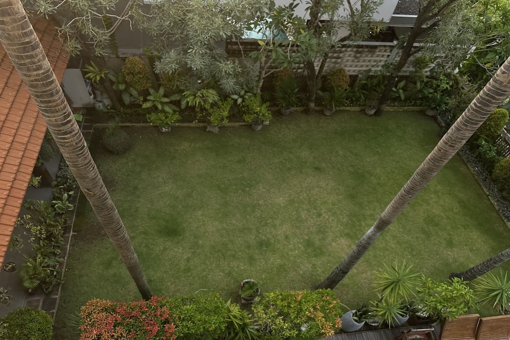 The Paving Villa 40/51
