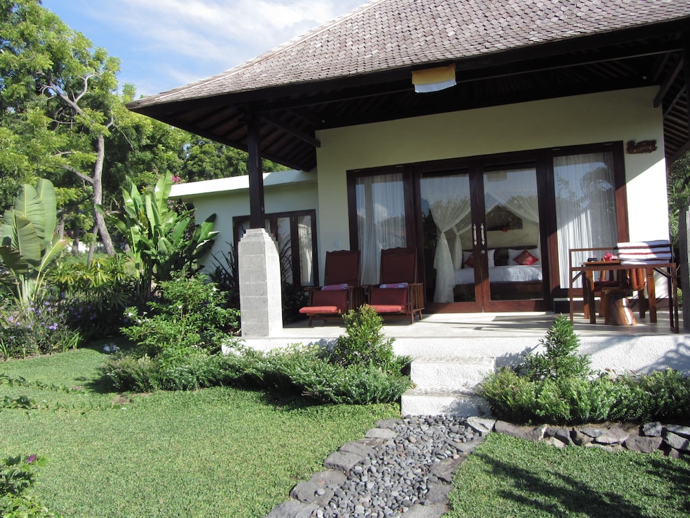 Toyabali Resort 7/64