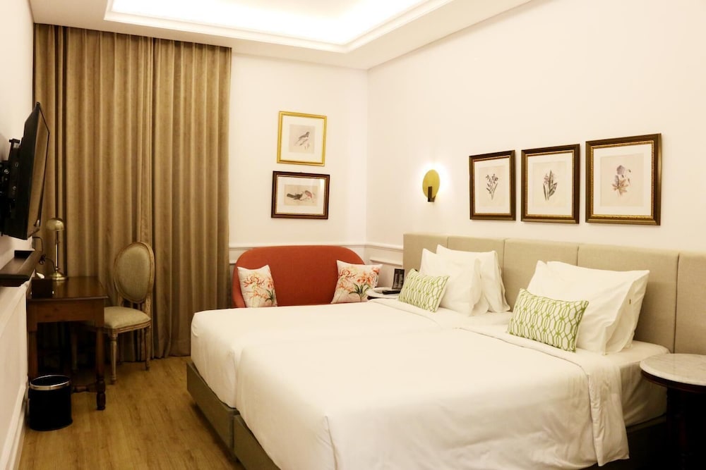 Brava Suites by ZIA Surabaya 3/35