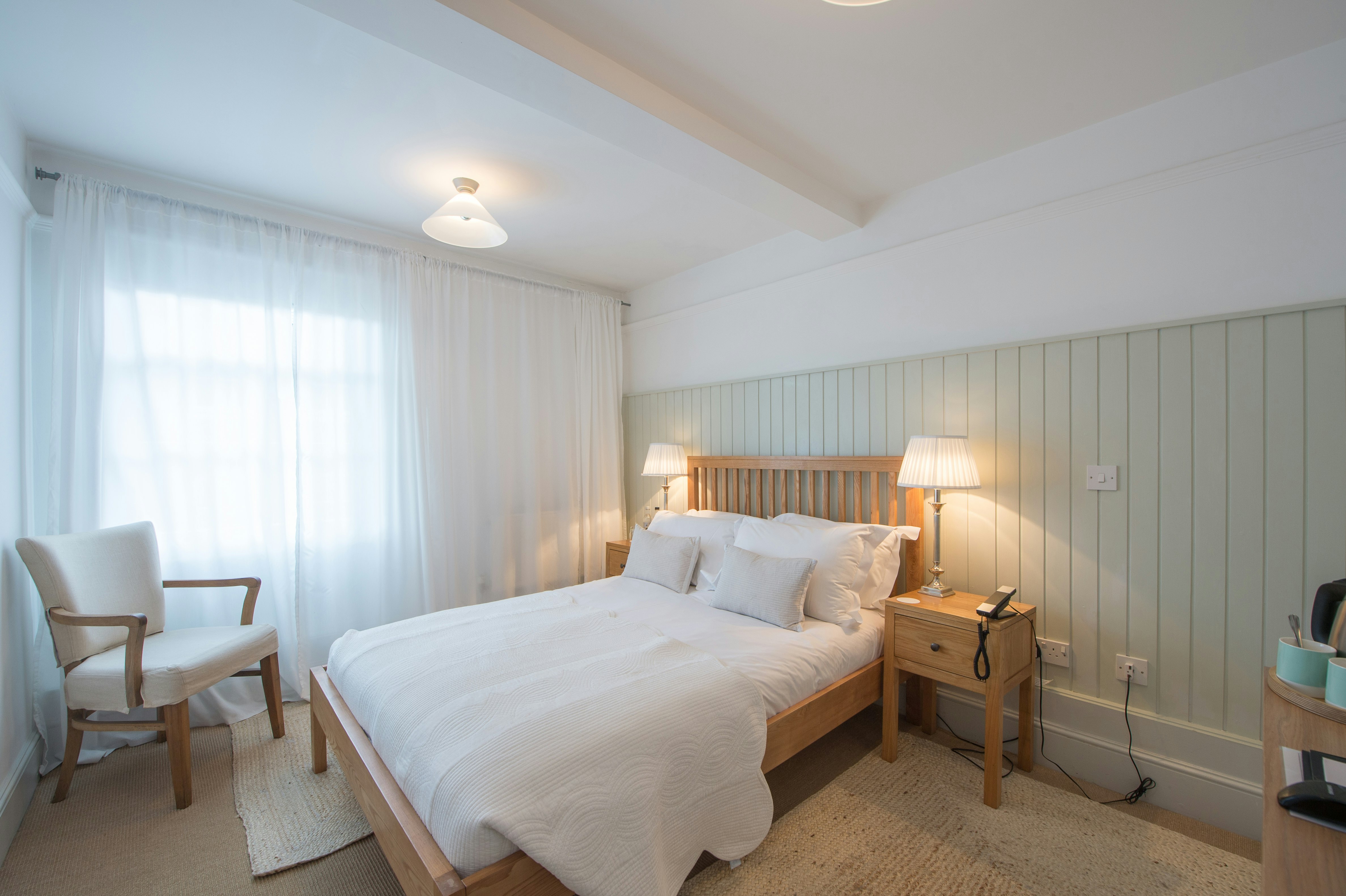 Snug, Double Bed