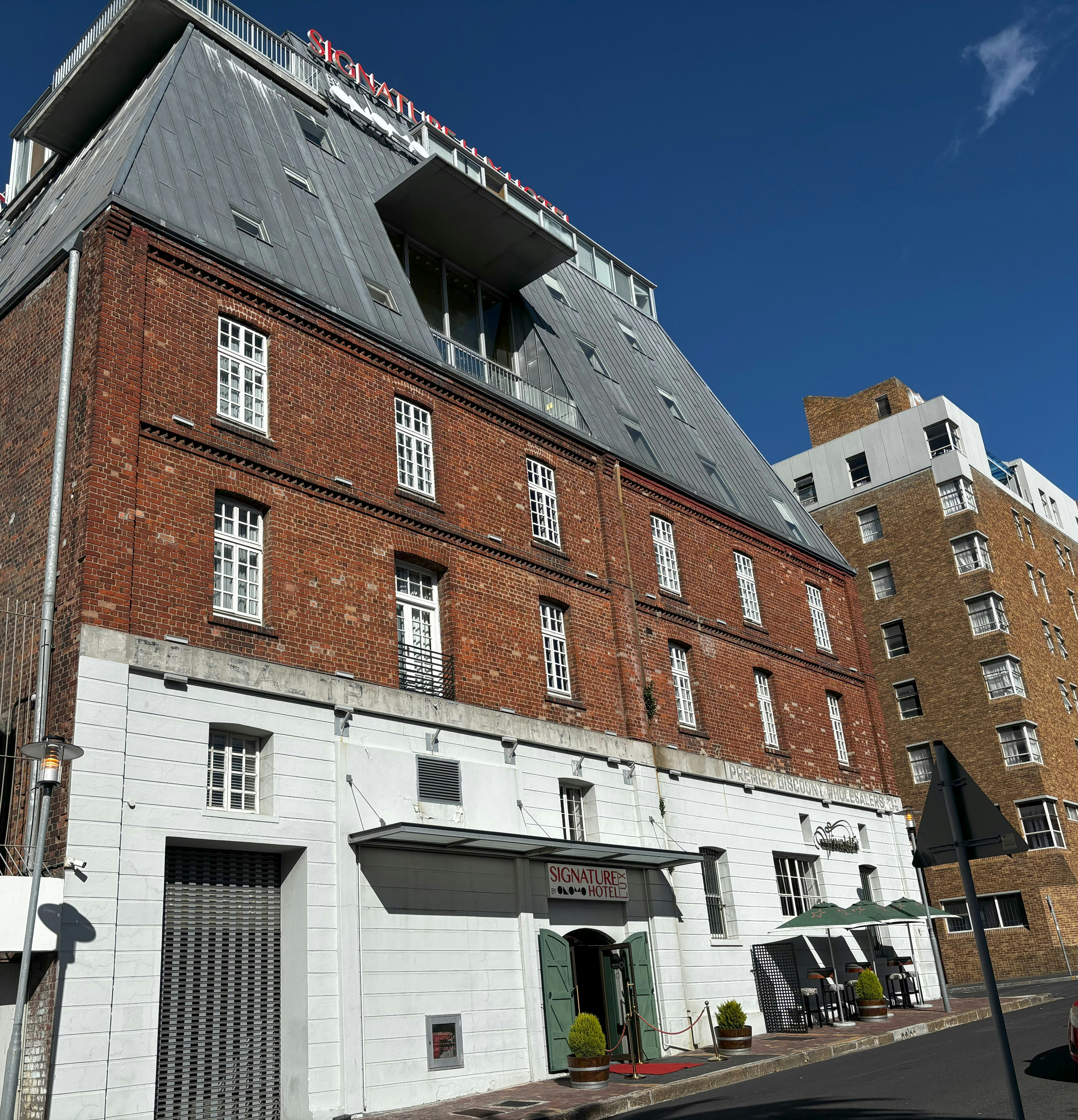 Signature Lux Hotel By Onomo Waterfront 2/79