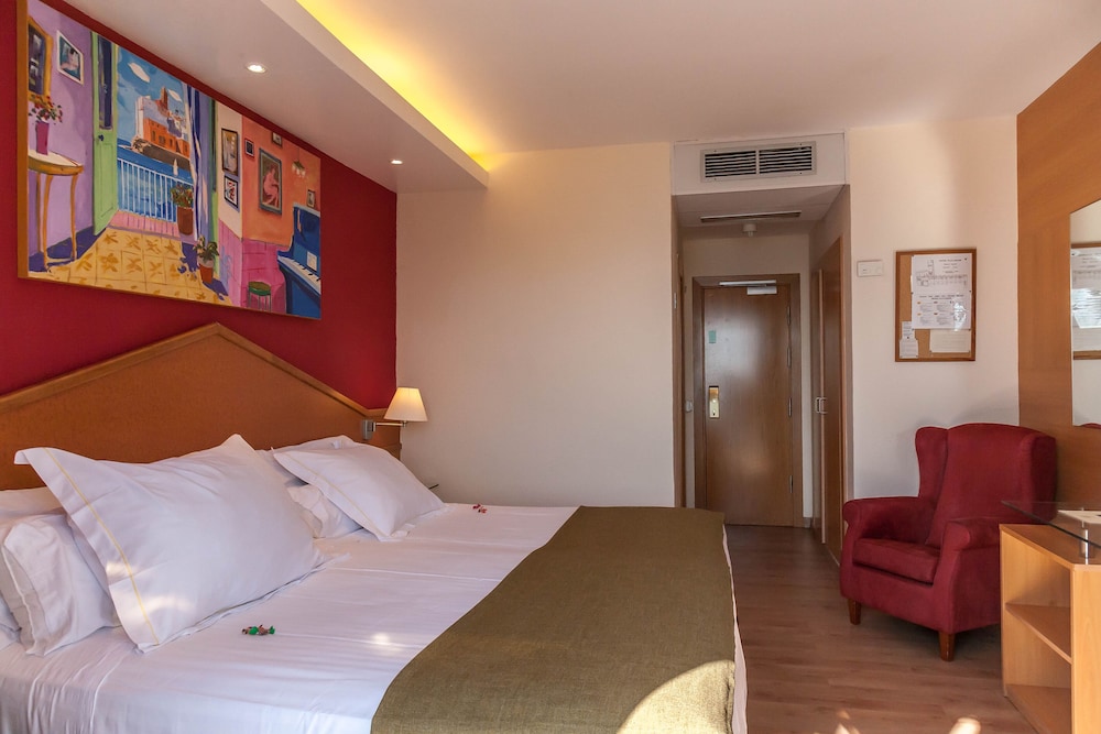 ROOM, DOUBLE OR TWIN BED, SEA VIEW, BALCONY