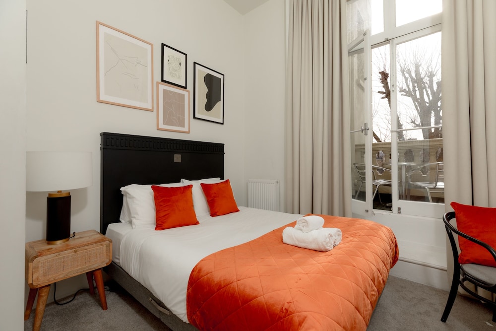Kensington Gardens Hotel, Sonder by Marriott Bonvoy 20/50