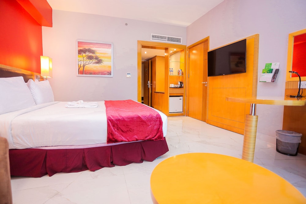 Holiday Inn Dar Es Salaam City Center 28/76
