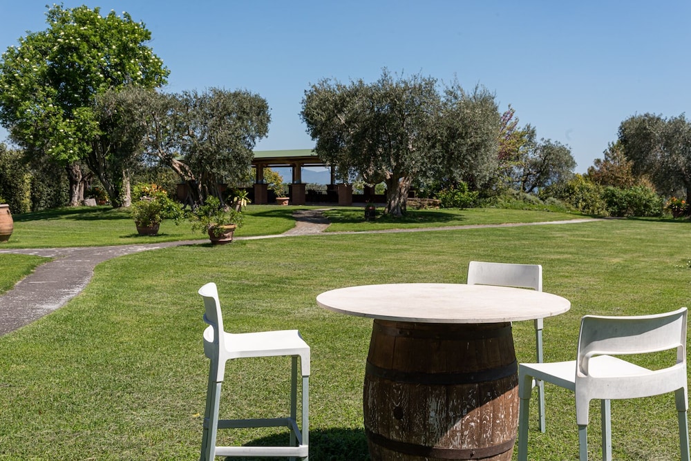 LOCANDA POGGIOLEONE 42/71