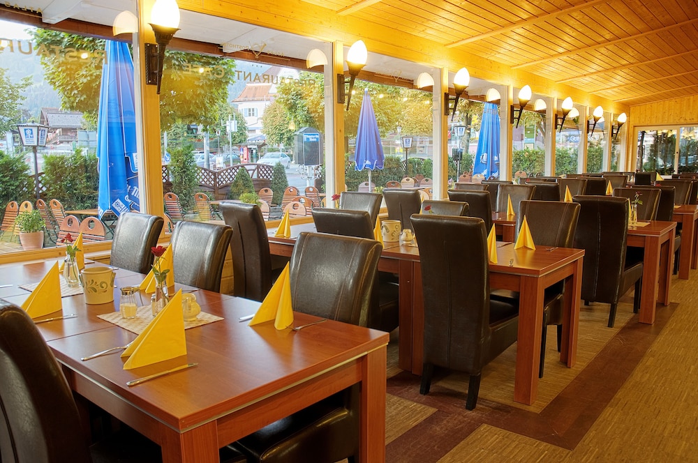 ATLAS Posthotel 54/67