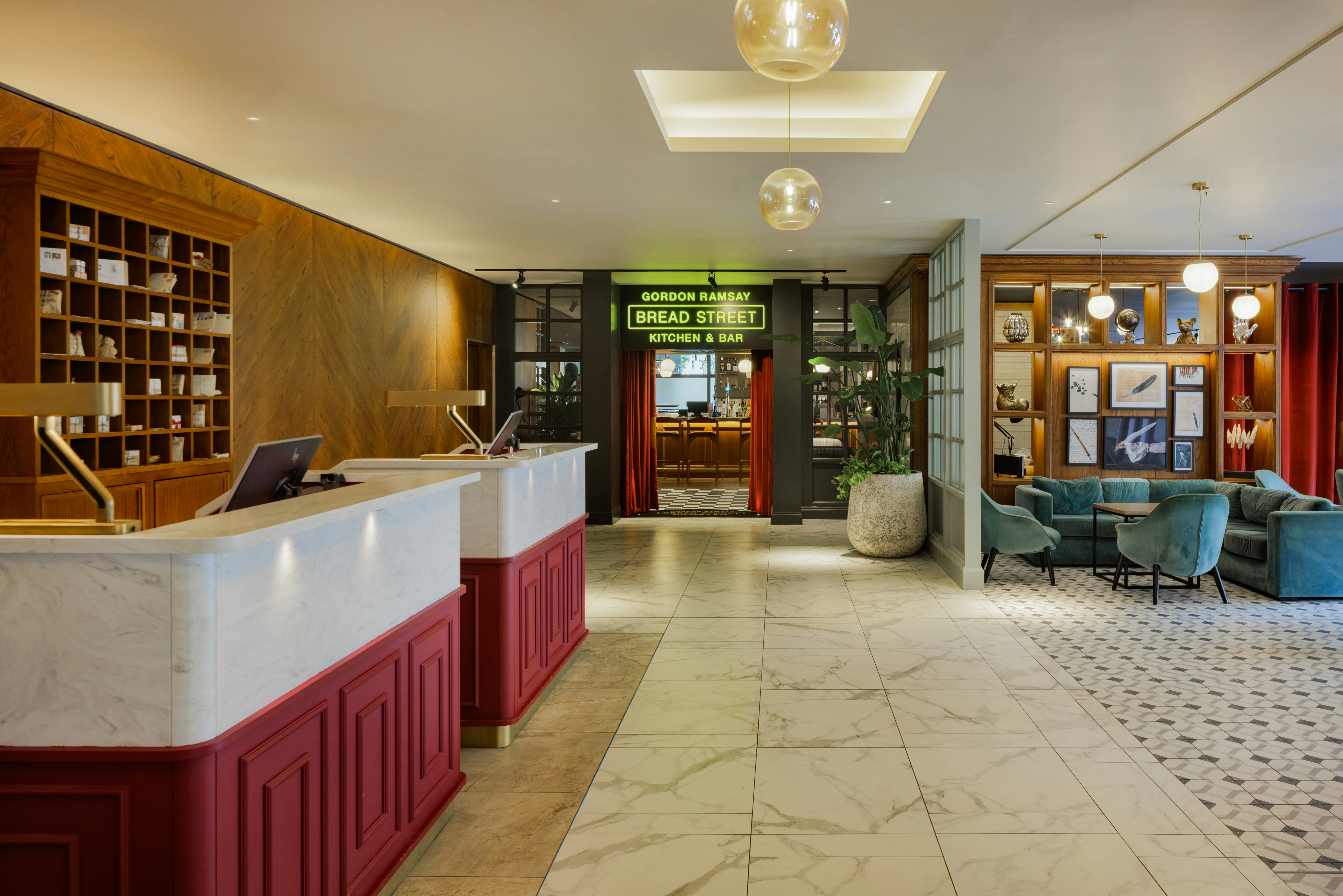 Doubletree by Hilton Bath 11/79