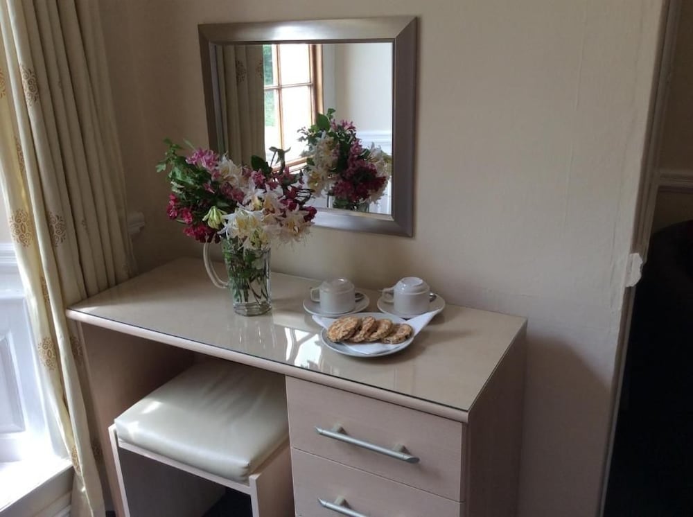 Aberllynfi House 25/45
