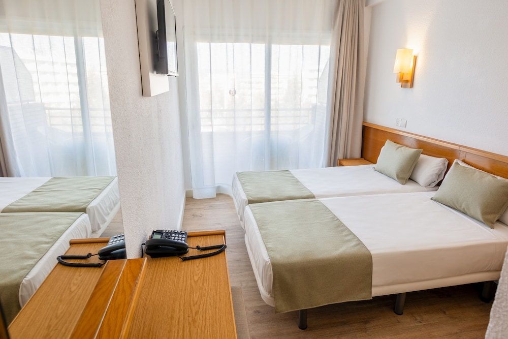 ROOM, SINGLE, POOL VIEW, TERRACE