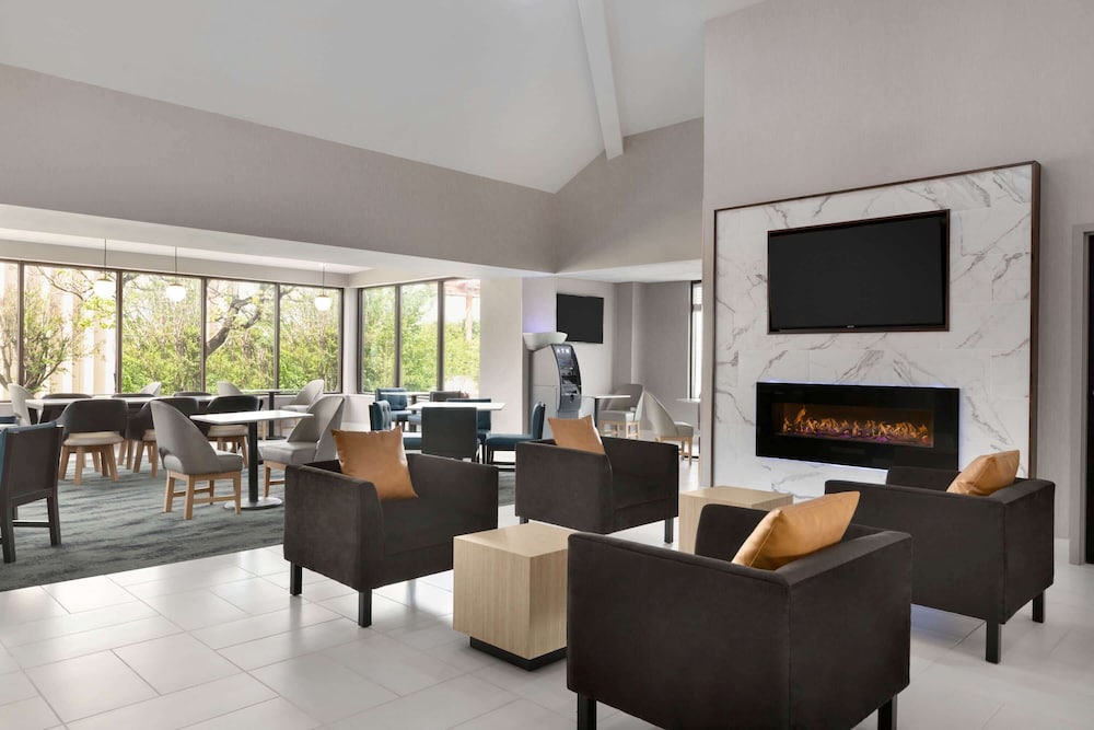 La Quinta Inn & Suites by Wyndham Dothan 57/71