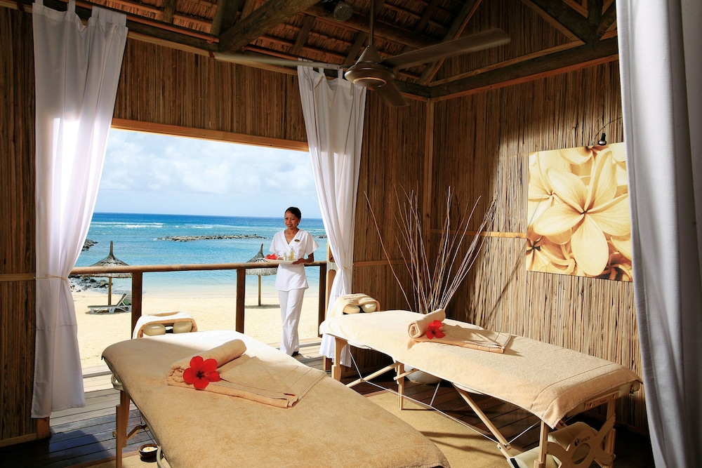 Veranda Pointe Aux Biches Hotel and Spa 35/65