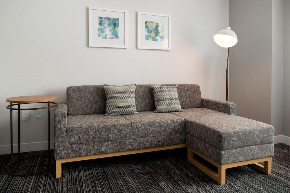 TownePlace Suites by Marriott Las Vegas North I-15 26/47