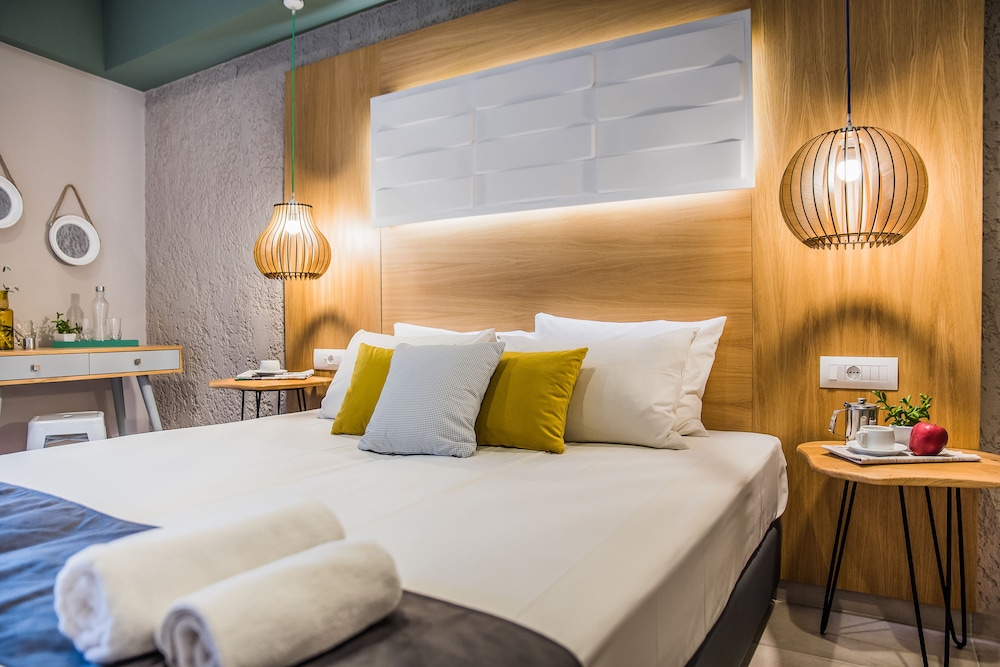 غرفة مزدوجة بإطلالة على المسبح، Sunshine Boutique Hotel 2/5
