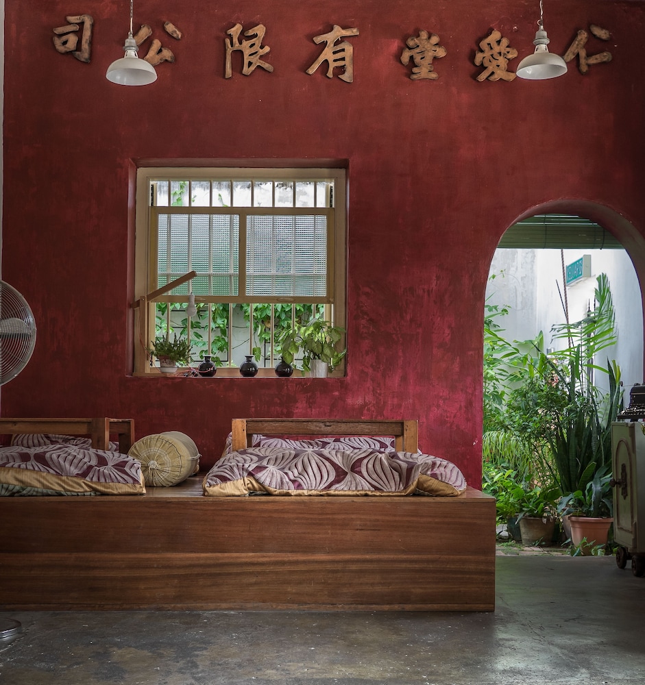 Ren I Tang Heritage Inn 8/67