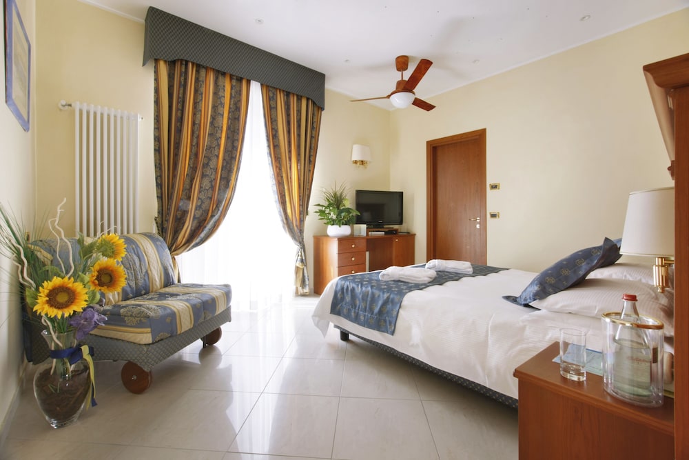 Hotel Ristorante Toscana 3/45