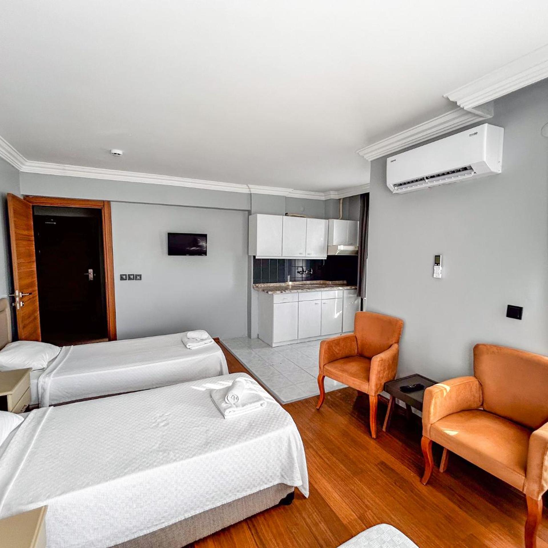 A.Emreli Suite Hotel 11/50