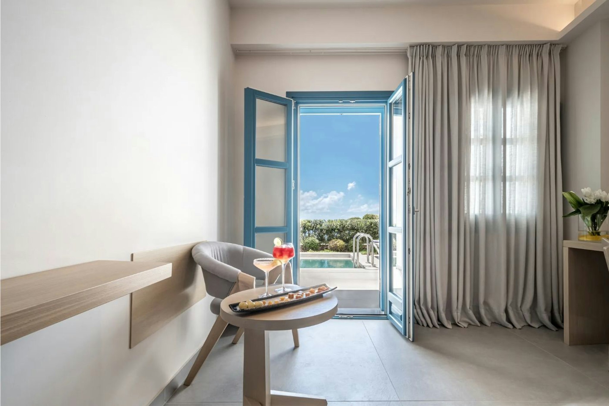 Aeifos Boutique Hotel 46/54