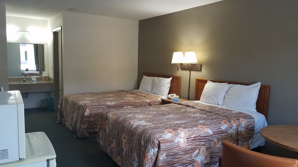 Baymont by Wyndham Sumter Northwest 11/29