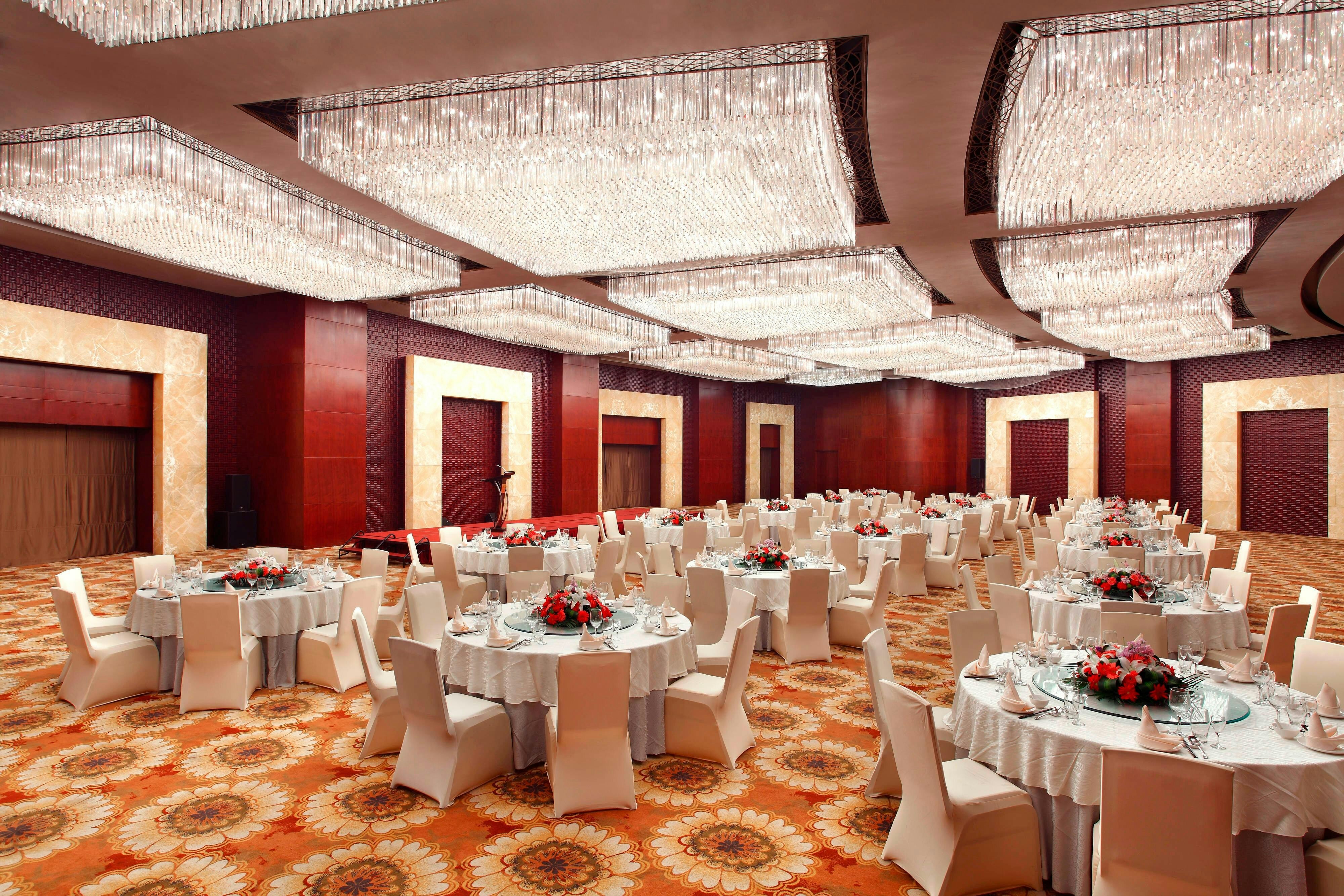 Sheraton Jinzhou Hotel 34/36