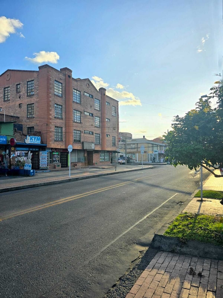 Hotel Castellana 95 36/44
