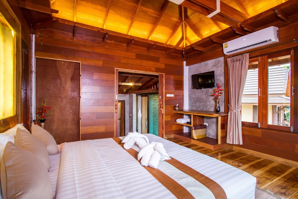 Puteri Lanta Family Villas 12/46
