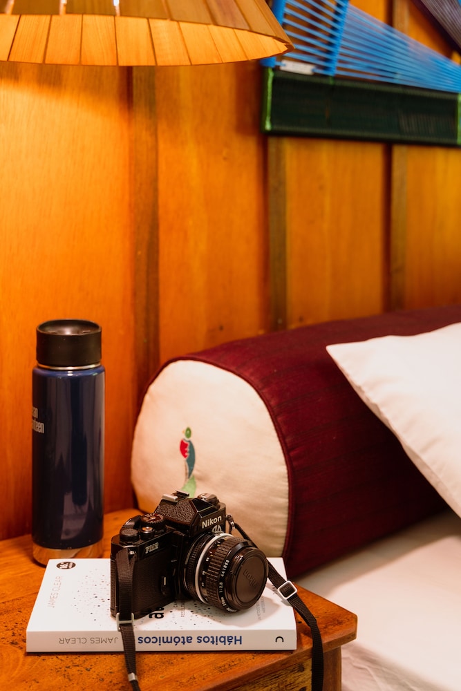 Trogon Lodge 20/46