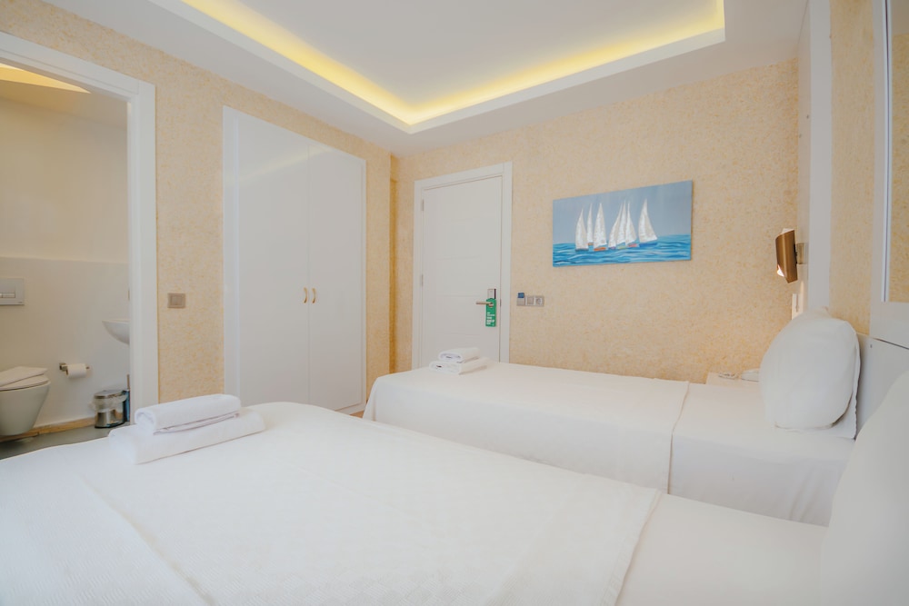 Hotel No37 20/47
