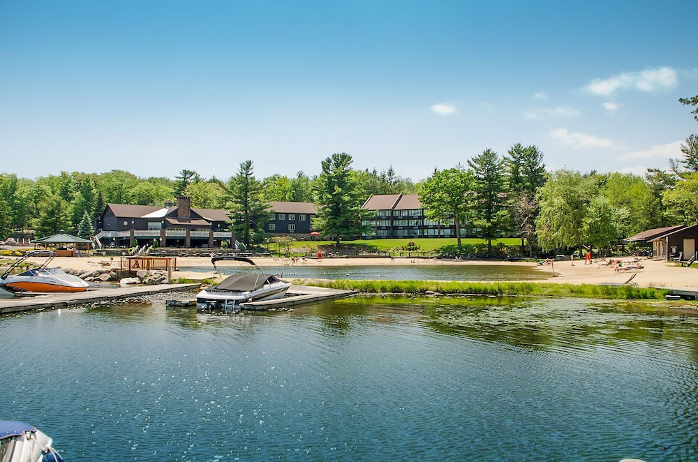 Split Rock Resort 75/79