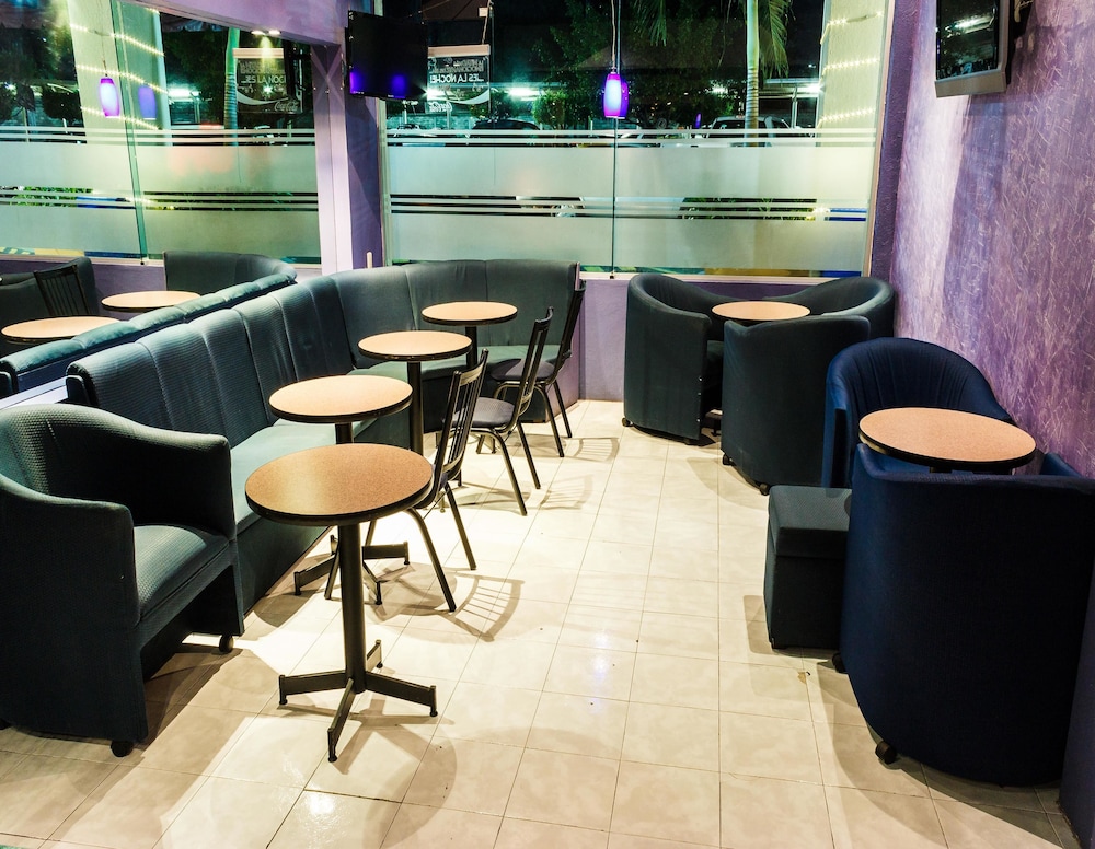 Plaza Inn Express 22/40