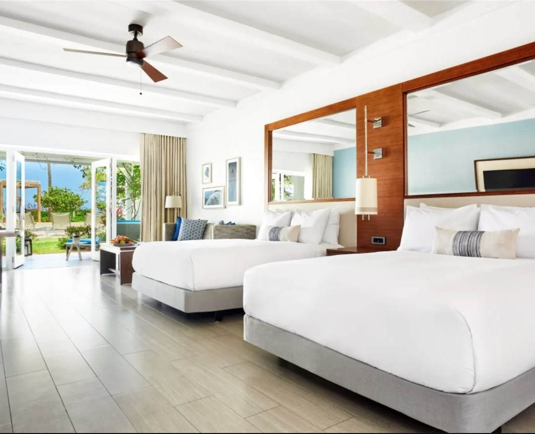 Villa, 2 Queen Beds, Side Ocean View, Terrace, Accessible