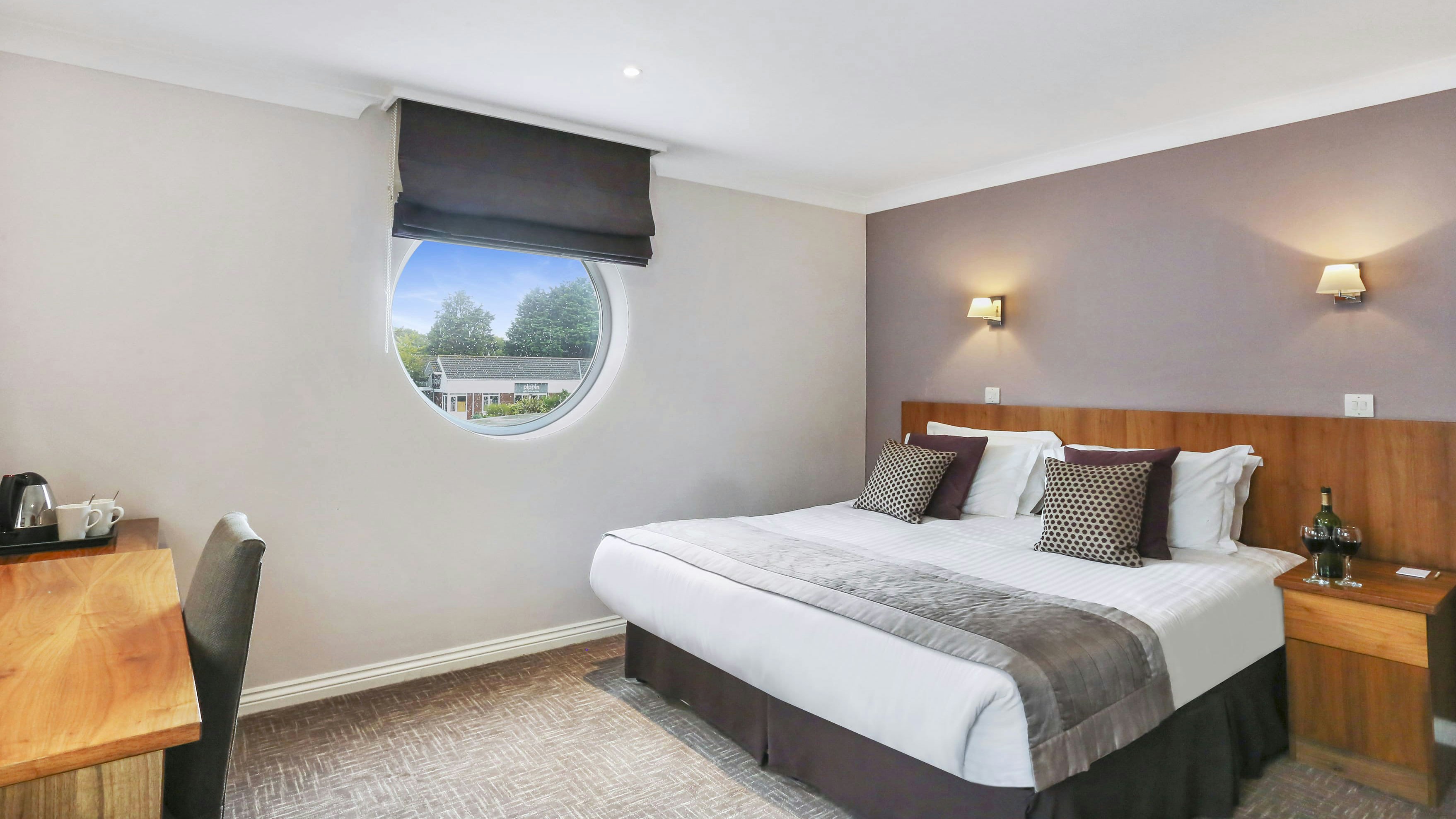 Stoke By Nayland Hotel 7/80